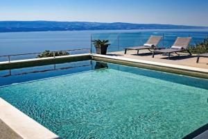 Villa Dispet, sea view, pool, jacuzzi, sauna, cinema, Tice
