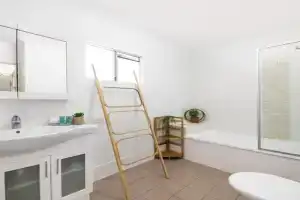 Waterlily - One Bedroom Apartment, Airlie Beach