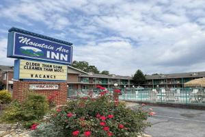 Mountain Aire Inn - Pigeon Forge, Sevierville