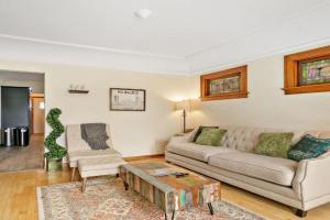 Milwaukee Bungalow Guest house, Milwaukee