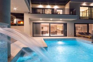 Cozy Home In Guest house, Makarska