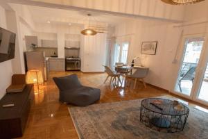 Athenian Port Luxury Apartment 1/Piraeus Riviera, Piraeus