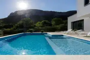 Modern Villa Elia with 40sqm heated pool, 3 bedrooms, and Split city views, Solin