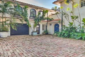 South Studio in Desirable Historic District!, Tampa