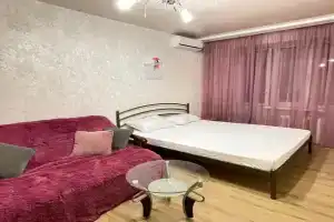 Domashnyaya obstanovka v kvartire na Pr Gagarina 92 Apartments, Dnipropetrovsk