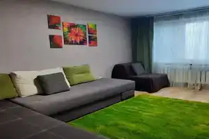 Krasivaya dizaynerskaya 2shka na pr. Gagarina Apartments, Kharkiv