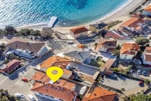 Apartments Happy Stay Center, Baska