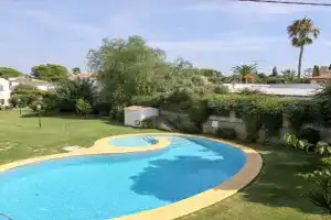 Apartamento Las Moras con piscina by costablancarent, Denia