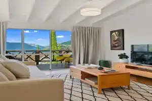 Central Lake Views - Habeke K Apartments, Queenstown
