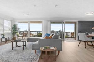 Canberra Heights Unit 2 35 Canberra Tce Apartments, Caloundra
