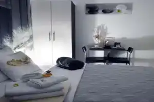 CIRIĆ APARTMANI, Vrnyachka Banya