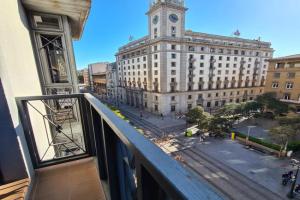 Dos Torres Ático Dúplex - Céntrico con Vistas a la Ciudad Apartments, Zaragoza
