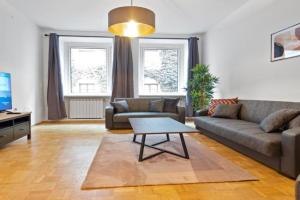 Flatista Homes - Old Town Apartments, Munchen