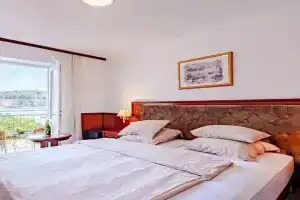 Hotel Dalmacija, Vela Luka