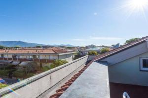 Suite Fiorella 2 by MMega Apartments, Marina di Massa