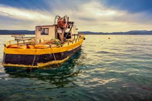 Holiday Home, Komarna