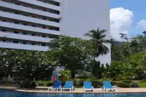Patong beach apartment for up to 4 person, Patong