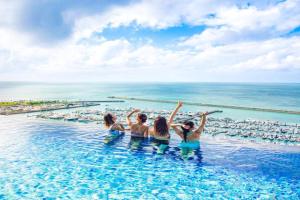 Okinawa Prince Hotel Ocean View Ginowan, Naha