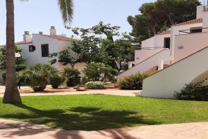 Aparthotel FLORA PARK & AQUAROCK, Cala'n Bosch