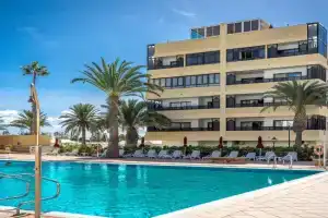 Casa LEX I Ocean & Sunrise Panorama I Steps from Dunes and Beach I Private 50 sqm terrace I Pool, Playa del Ingles