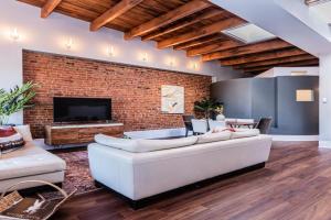 Family Friendly 3-bedroom beauty in Le Plateau by DenStays, Laval