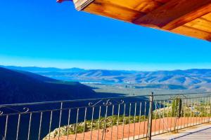 delphi aiolos center hotel panoramic view&yoga harmony hotel&rooms, Delphi