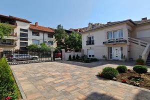 "Astor16" Apartments, Nis