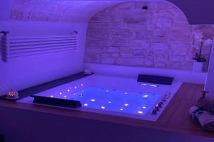 Handy Suite Idromassaggio Apartments, Brindisi