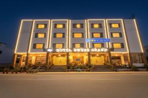 FabHotel Swess Grand, Agra
