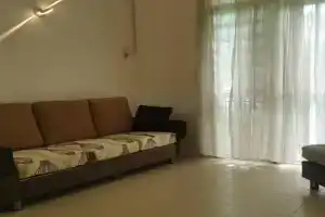 Cozy NEAR-BEACH Apartment - LazyCats' Den, Batu Ferringhi