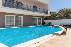 Amazing Home In With Sauna Guest house, Pakostane