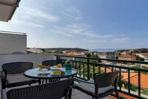 Apartment Josip, Makarska