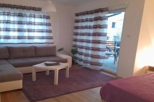 V & V Studio Apartments, Nis
