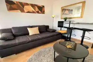 EXCLUSIVES Apartment in BESTLAGE +NETFLIX +BOXSPRING, Bad Fussing