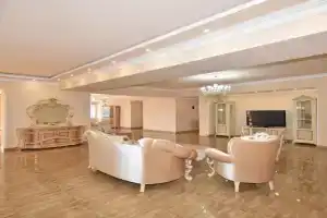 Northern Avenue, 4 bedrooms Grand & Luxe apartment T8, Yerevan