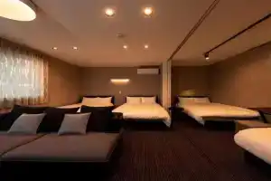 White Crystal RoomB, Fukuoka