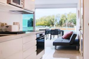 Phaedrus Living - Seaside Luxury Flat Harbour 105 Apartments, Paphos