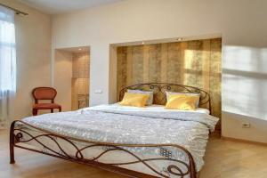 Romantic City Center Apartment in Old Town, Vilnius