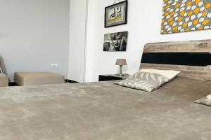Lima Modern. Sea View. Strong Wi Fi. Sheraton Road Apartments, Hurghada