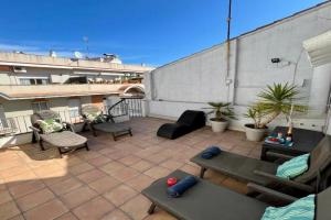 Sea Dreams with Amazing Terrace Apartments, Sitges