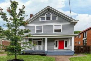 6 BR Home Just Minutes From Downtown, Cincinnati