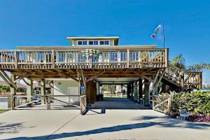 Festive Beach Retreat Guest house, Rockport