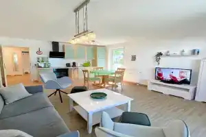 Baabe Fewo 1 Seestern Apartments, Ostseebad Sellin