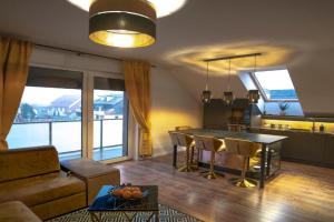 Apartament w Cieplicach Gold, Jelenia Gora
