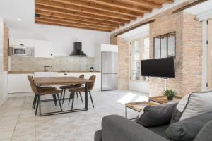 Suite Homes Sweet Alamos Apartments, Malaga