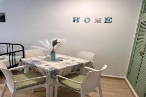 Isla Blanca I 2B ET - 179 PL Apartments, Es Pujols