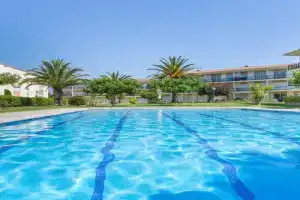 CB X-3 - Apartments, Llafranc
