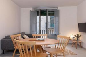 Flateli Cort Reial 10 Apartments, Girona