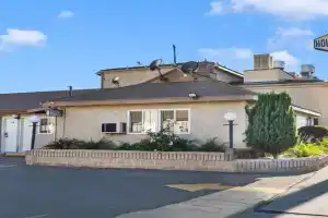 Holly Park Motel near LAX, Los Angeles