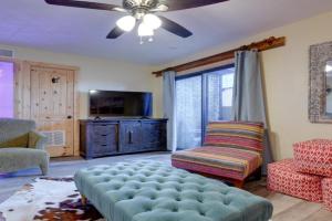 Fort Worth Home with Patio 5 Mi to Dtwn! Apartments, Fort Worth